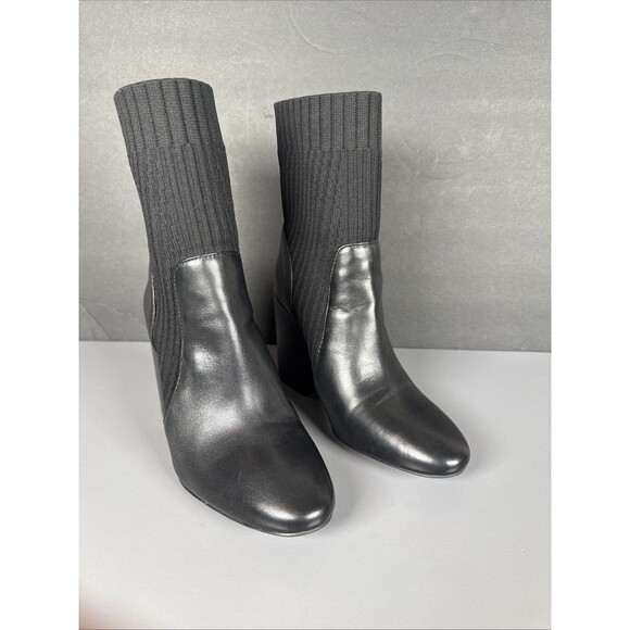 Vince‎ Camuto DIANDRA Black Leather Sock Bootie Chunky Heel Pull On Boot Sz 7 M - Picture 2 of 12